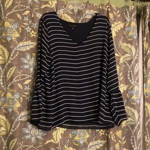 Banana Republic Navy Blue Blouse, Non Stretch, Long Sleeve.